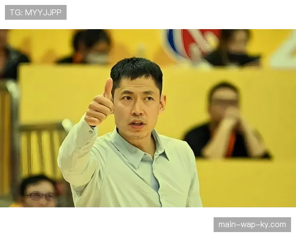 北控豪斯佩里双外援兼容问题 张庆鹏需优化球权分配方案